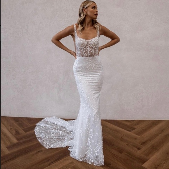 Made with Love Huxley Wedding Dress - Picture 1 of 11